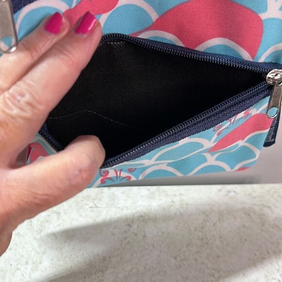 Simply Southern Triple Zip Crossbody Turtles - Picture 4 of 7